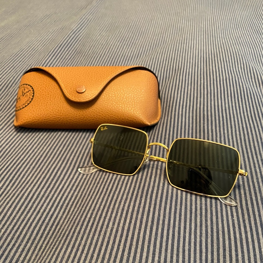 Ray Ban Retro Rectangular Sunglasses